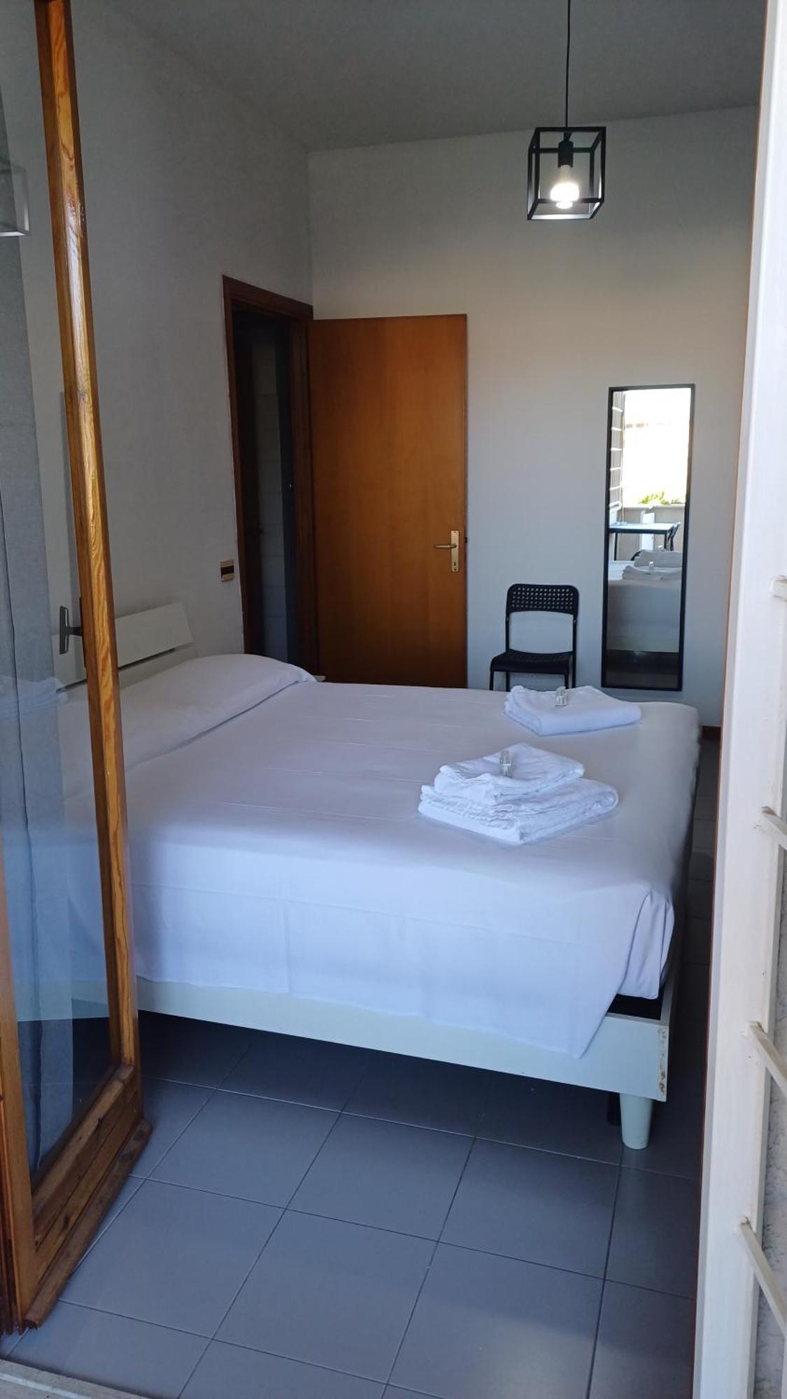 H24 Apartment *